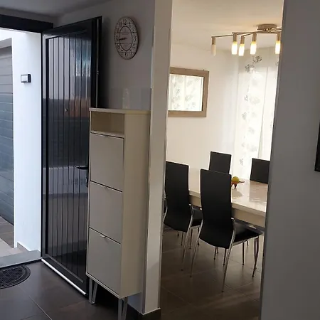 Haus Cris Tatil Evi *
