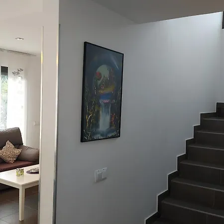 Haus Cris * L' Escala
