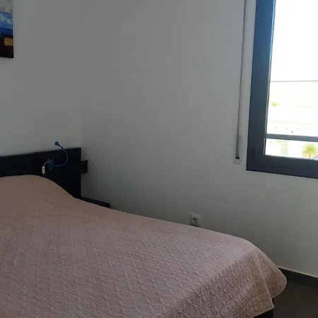 Haus Cris Holiday home L'Escala